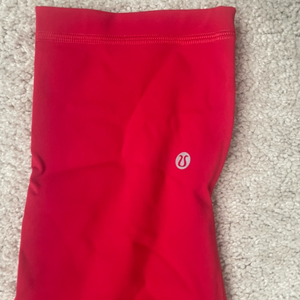 Lululemon size 12 high waited capri leggings